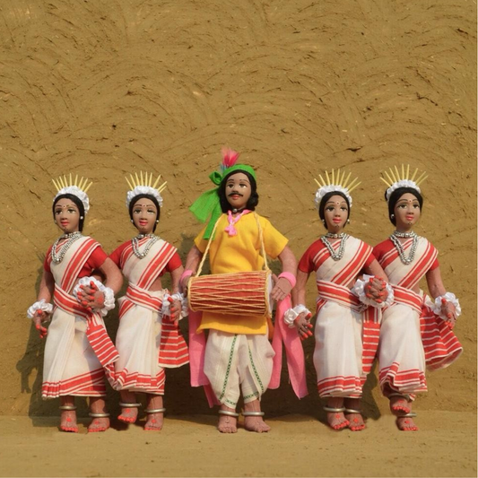 Handmade Tribal Dancing Doll Set